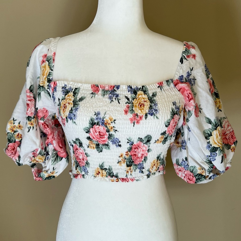 Forever 21 Floral Smock Puff Sleeves Cropped Top, Size L
